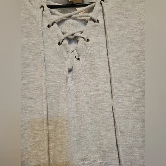 Mossimo Supply Co. Light Gray Lace-Up Hoodie - Picture 3 of 6